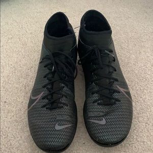 Men’s Nike mercurial soccer shoes size 10